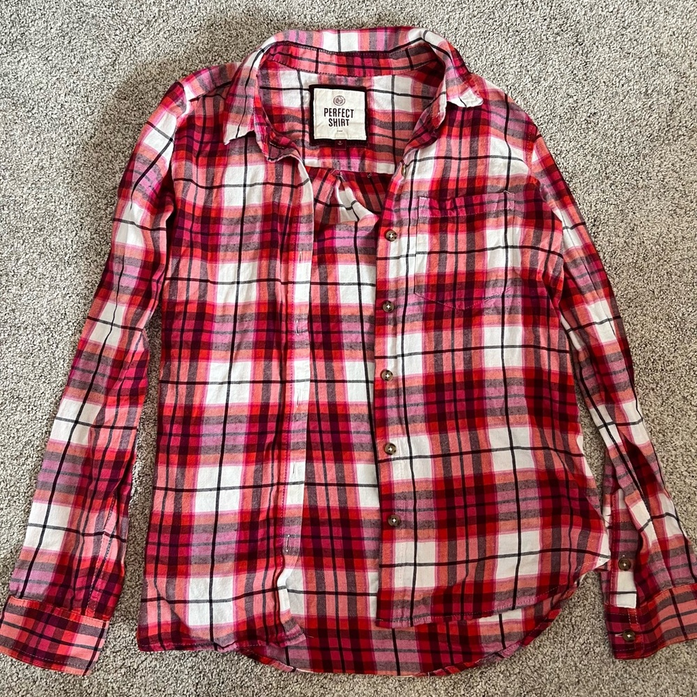 SO Junior Red and Pink Plaid Top Small